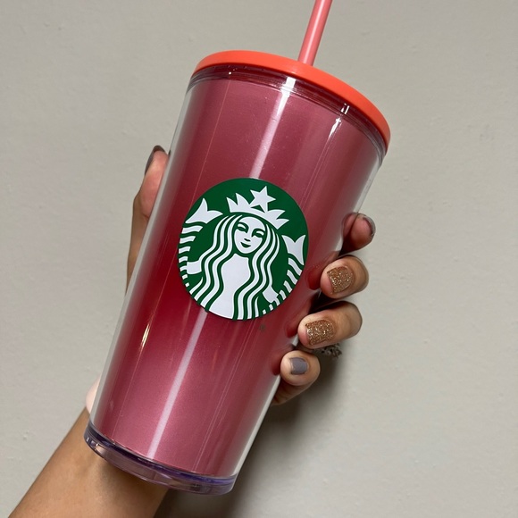Starbucks Pink Ombré Holiday Cup - Picture 1 of 3